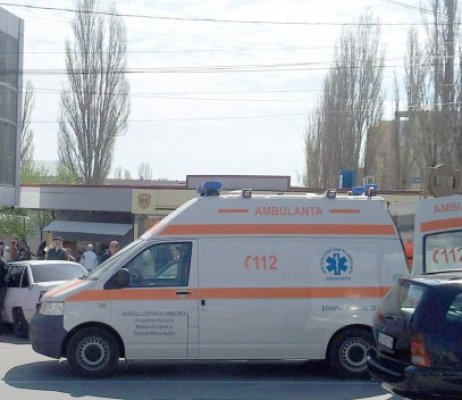 Accident rutier în lanţ în apropiere de Costineşti